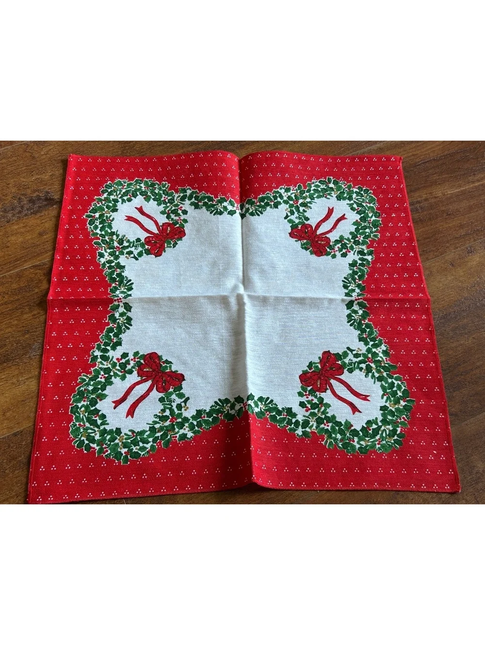 Set of 6 Vintage Christmas Holiday Cotton Polyester Napkins Wreath Bow Design